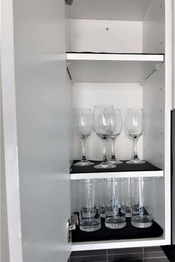 Luxury Skyline Condo In Downtown Free 24/7 Parking Winnipeg Kültér fotó